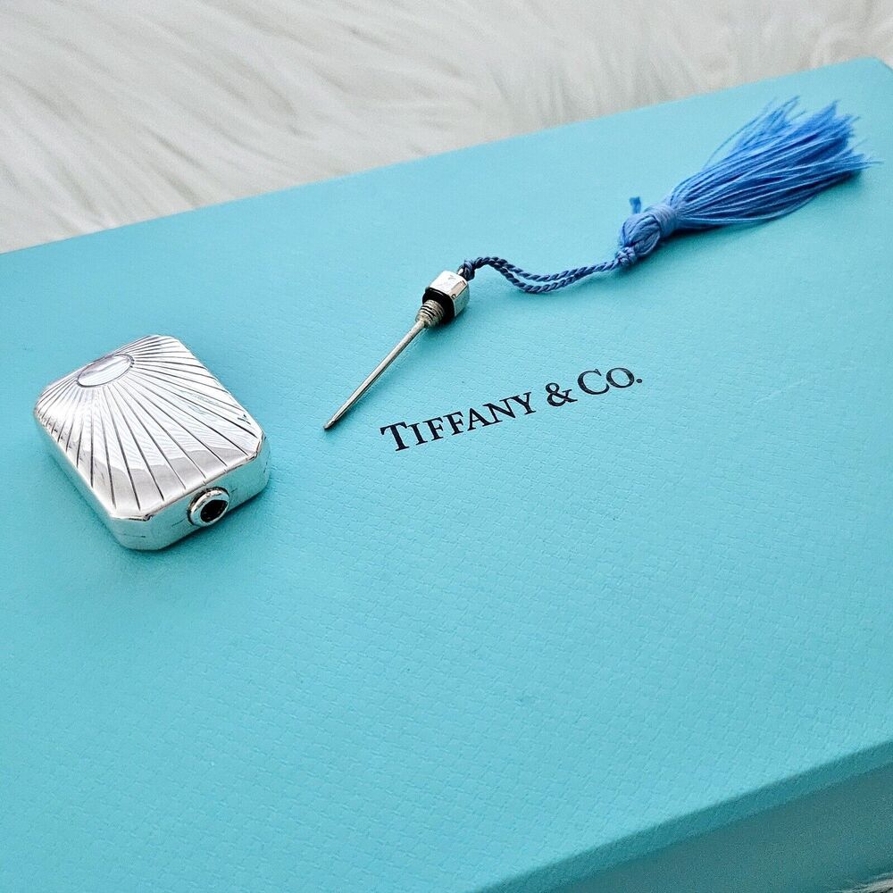 🧧SOLD🎋Vintage Tiffany & Co. Antique Silver Perfume Flask Bottle With Blue Tassel - Picture 4 of 10